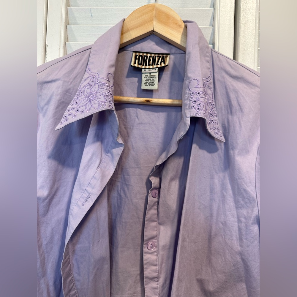 Forenza Lavender Purple Button Up Shirt with lace accents size 16